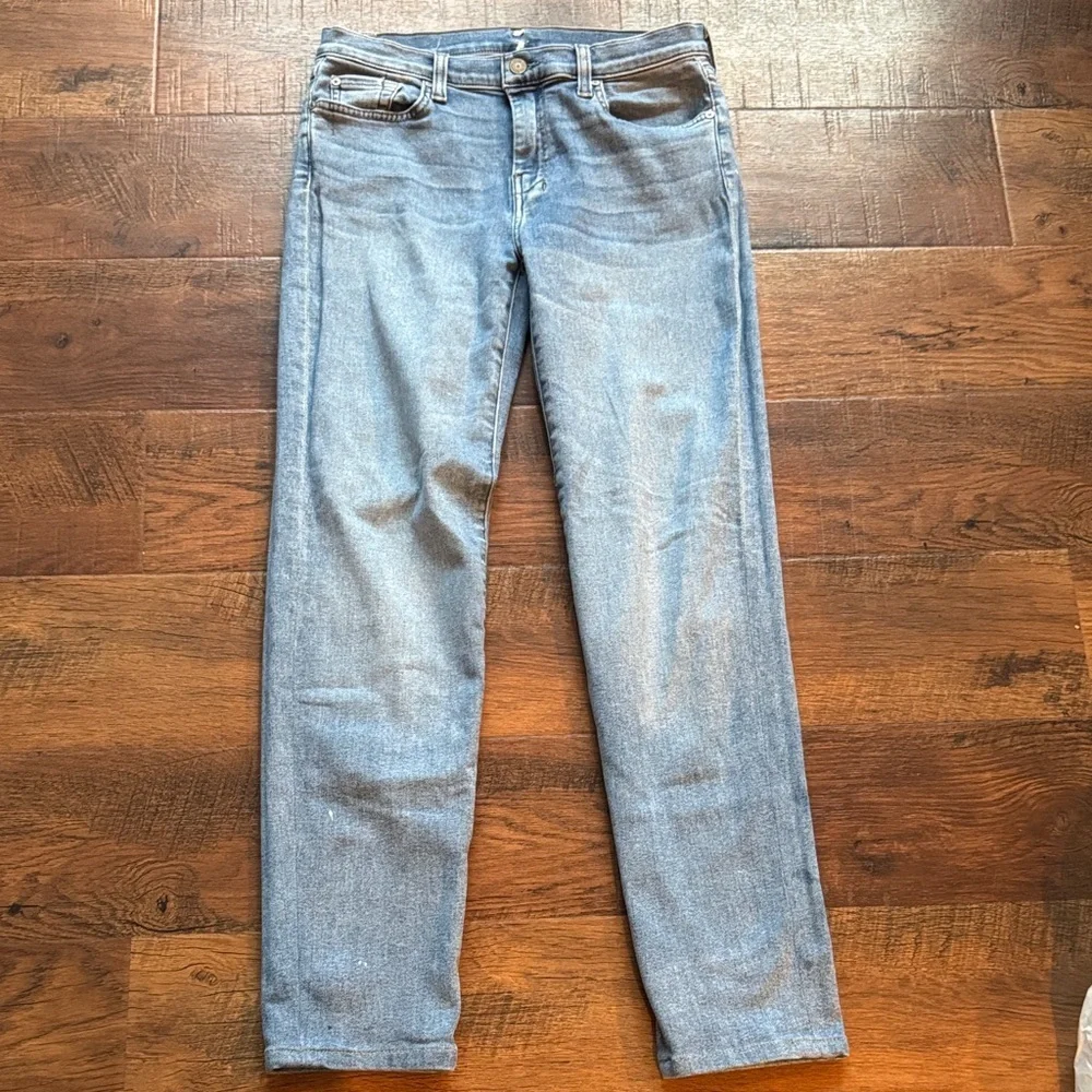 7 for all mankind 7 stitch Pocket Straight leg Jean denim Light Wash sz 29 FLAW